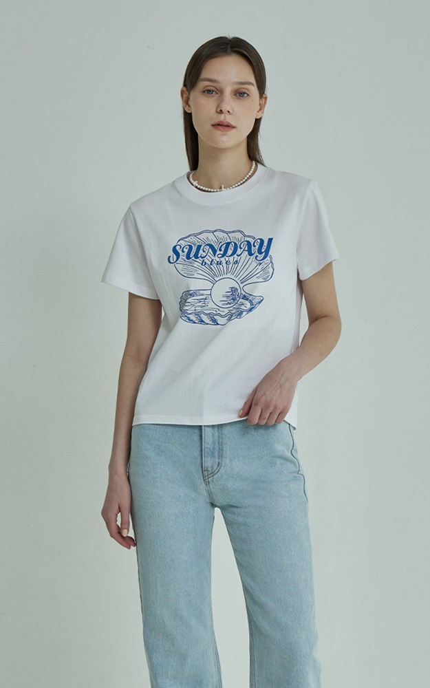 [오연서, 조현영, 유정 착용] Pearl oystor T-shirt WH
